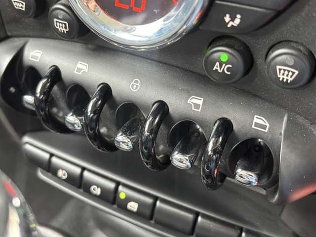 BMW MINI COOPER S CR 2013 Image 31