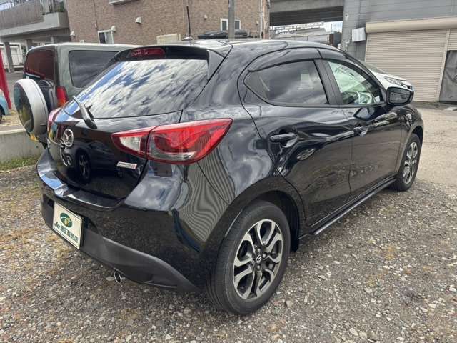 MAZDA DEMIO 4WD 2015 Image 31