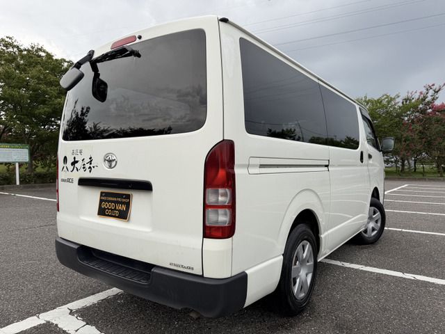 TOYOTA HIACE VAN 4WD 2006 Image 31