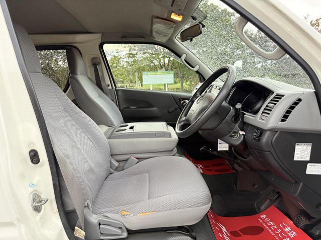 TOYOTA HIACE VAN 4WD 2006 Image 31
