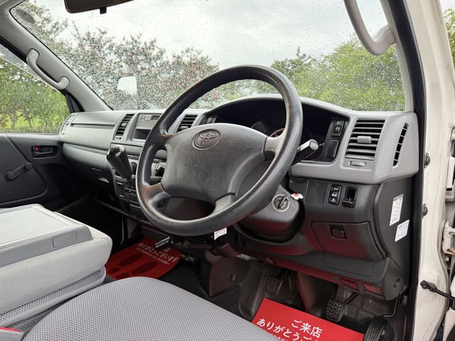 TOYOTA HIACE VAN 4WD 2006 Image 31