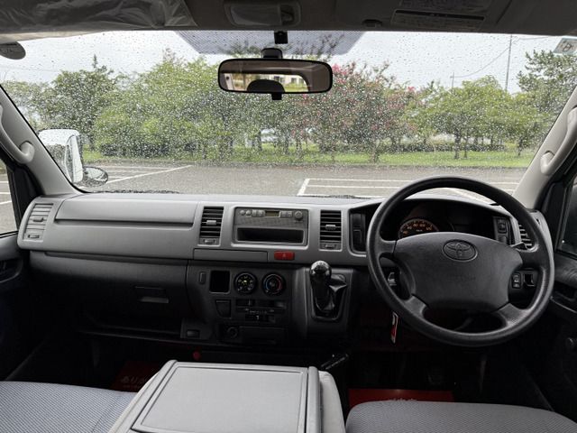 TOYOTA HIACE VAN 4WD 2006 Image 31
