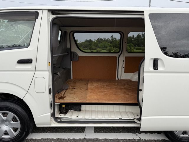 TOYOTA HIACE VAN 4WD 2006 Image 31