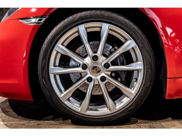 PORSCHE 718BOXSTER 2017 Image 31