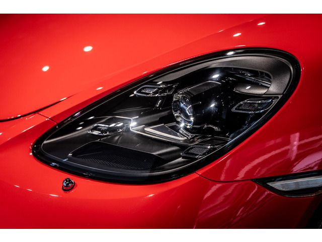 PORSCHE 718BOXSTER 2017 Image 31