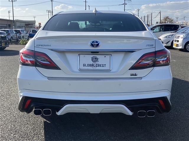 TOYOTA CROWN SEDAN HYBRID 2018 Image 31