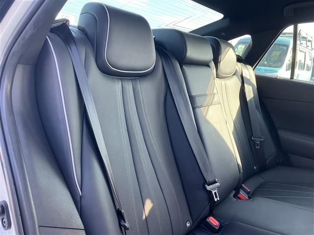 TOYOTA CROWN SEDAN HYBRID 2018 Image 31