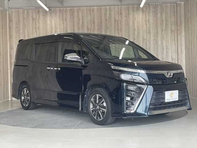 TOYOTA VOXY 2018 Image 31