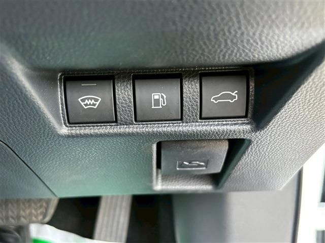 TOYOTA CROWN SEDAN HYBRID 2024 Image 31