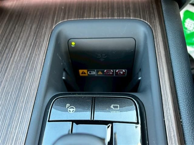 TOYOTA CROWN SEDAN HYBRID 2024 Image 31