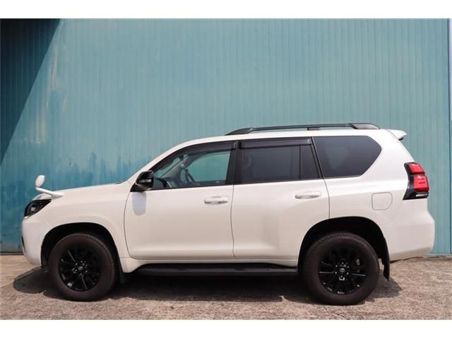 TOYOTA LANDCRUISER PRADO 2021 Image 31