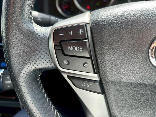 TOYOTA MARK X 2017 Image 31