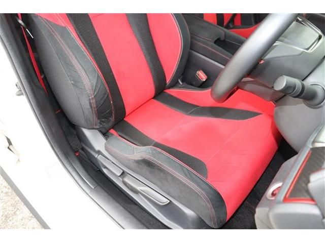 HONDA CIVIC HATCHBACK 2017 Image 31