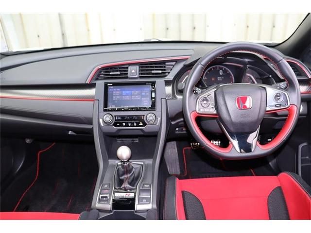 HONDA CIVIC HATCHBACK 2017 Image 31