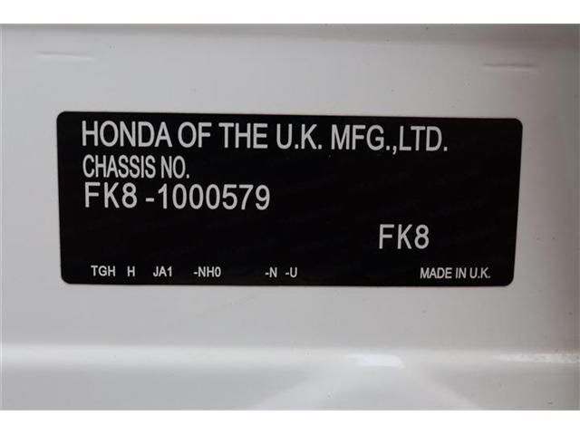 HONDA CIVIC HATCHBACK 2017 Image 31