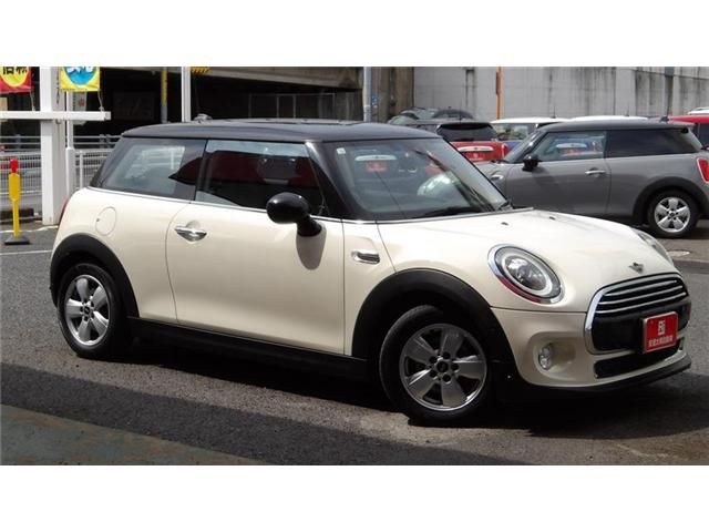 BMW MINI COOPER D 2018 Image 31