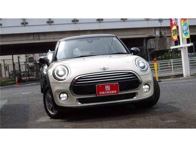 BMW MINI COOPER D 2018 Image 31