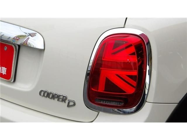 BMW MINI COOPER D 2018 Image 31