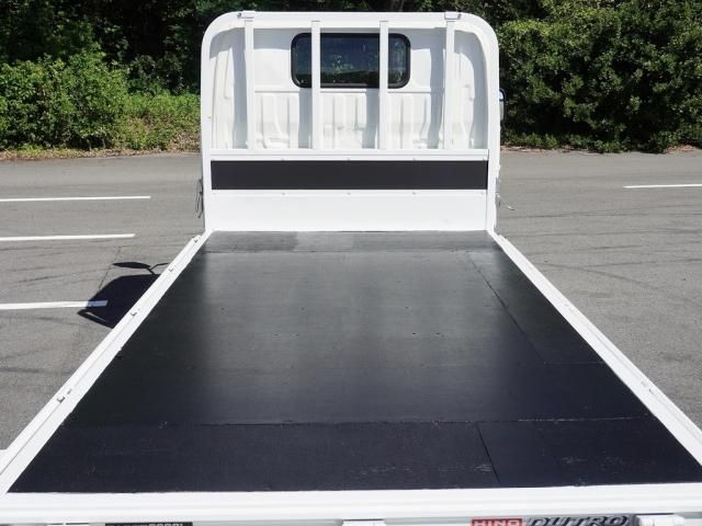 HINO DUTRO 2017 Image 31