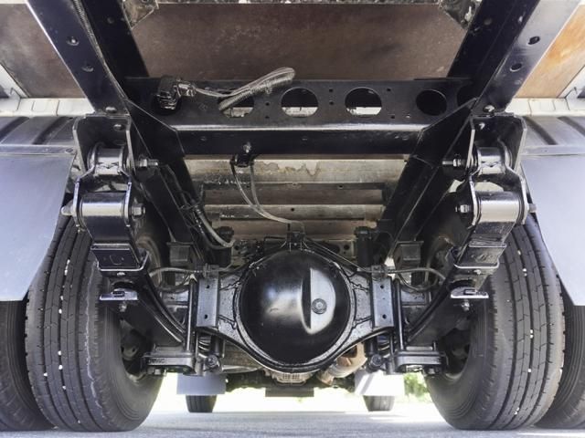 HINO DUTRO 2017 Image 31