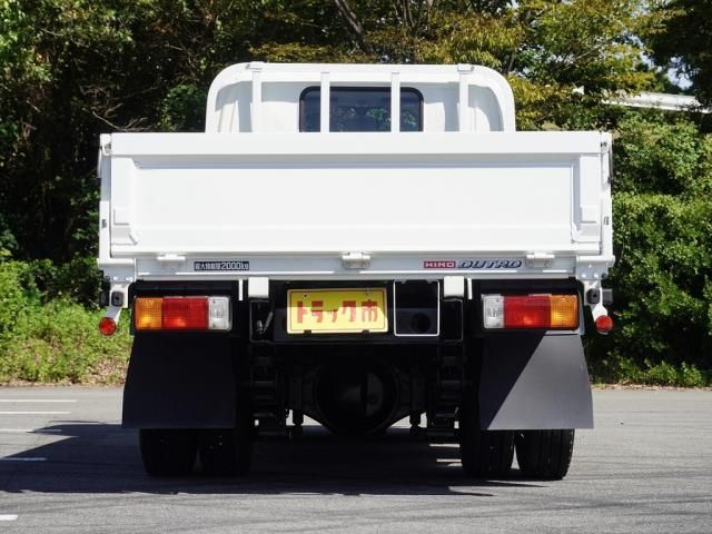 HINO DUTRO 2017 Image 31