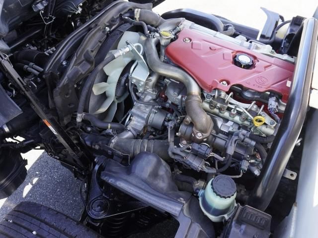 HINO DUTRO 2017 Image 31