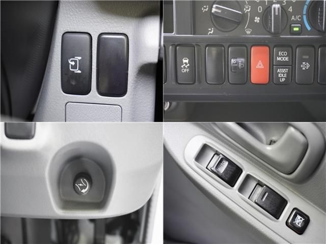 HINO DUTRO 2017 Image 31