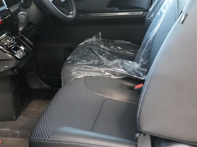 DAIHATSU TANTO CUSTOM 2024 Image 31