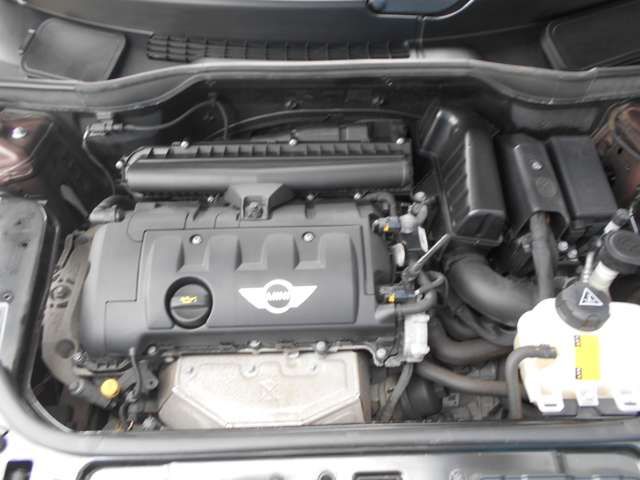 BMW MINI COOPER CROS 2014 Image 31