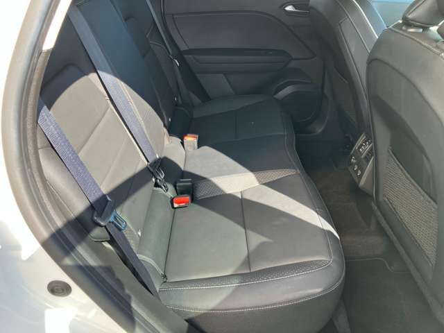 RENAULT CAPTUR 2023 Image 31