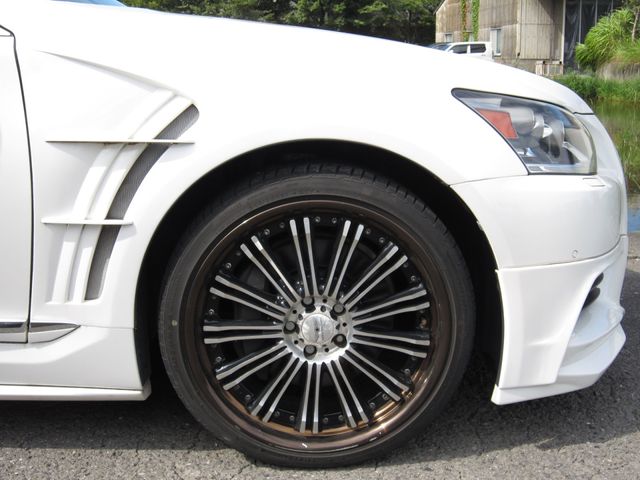 TOYOTA LEXUS LS600HL 2013 Image 31