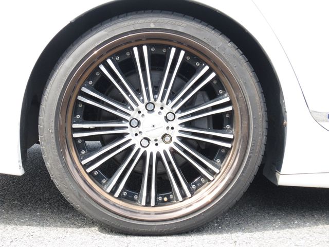 TOYOTA LEXUS LS600HL 2013 Image 31