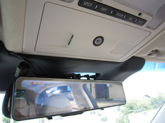 TOYOTA LEXUS LS600HL 2013 Image 31