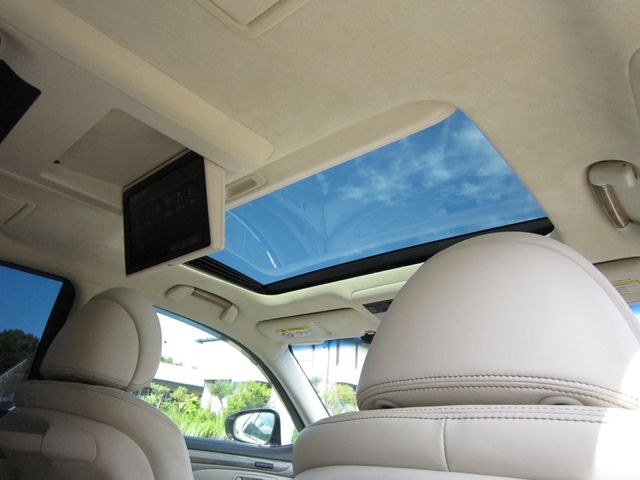 TOYOTA LEXUS LS600HL 2013 Image 31