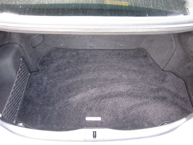 TOYOTA LEXUS LS600HL 2013 Image 31