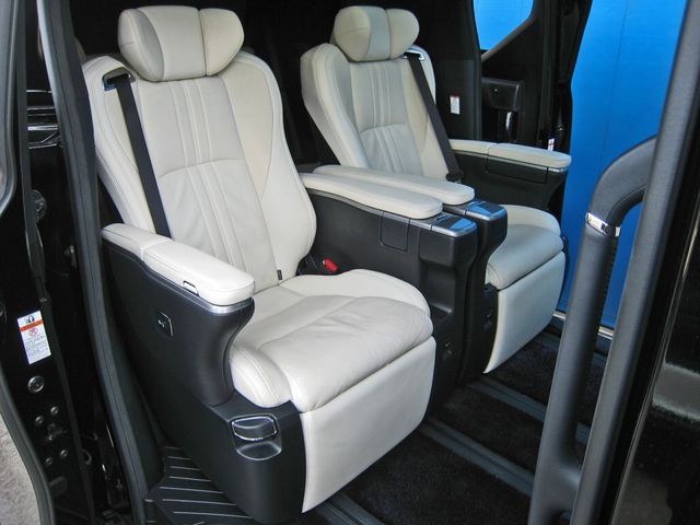 TOYOTA ALPHARD 2019 Image 31