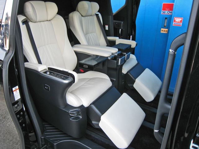 TOYOTA ALPHARD 2019 Image 31