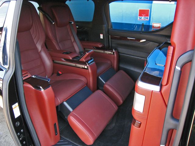 TOYOTA ALPHARD HYBRID 4WD 2017 Image 31