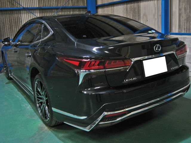 TOYOTA LEXUS LS500H 4WD 2017 Image 31