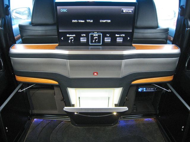 TOYOTA VELLFIRE 2016 Image 31