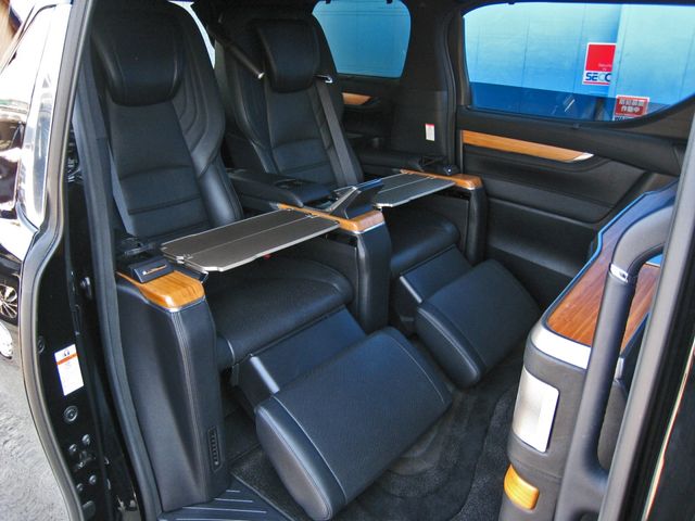 TOYOTA VELLFIRE 2016 Image 31