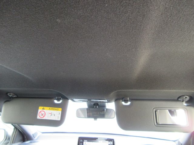 TOYOTA YARIS HYBRID 2020 Image 31