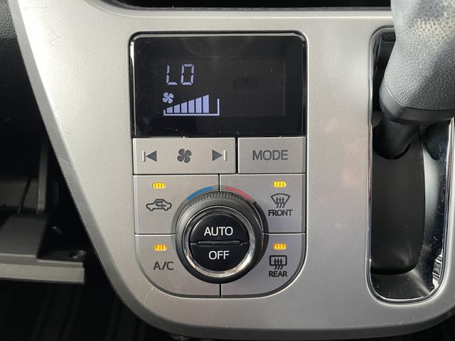 DAIHATSU CAST ACTIVA 2016 Image 31