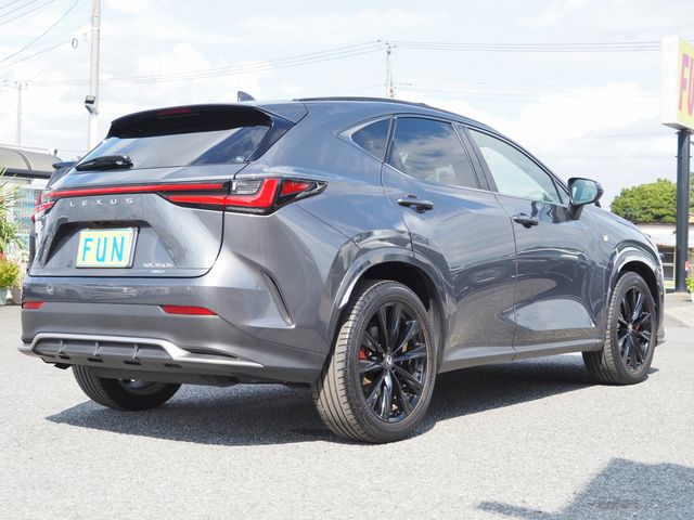 TOYOTA LEXUS NX350H AWD 2023 Image 31