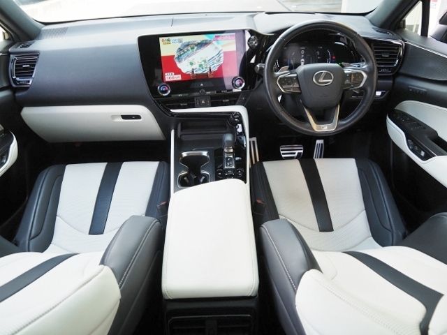 TOYOTA LEXUS NX350H AWD 2023 Image 31