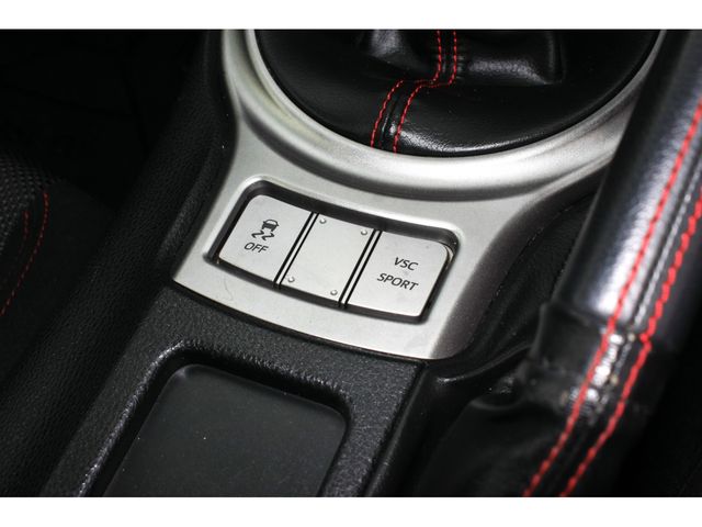 SUBARU BRZ 2012 Image 31
