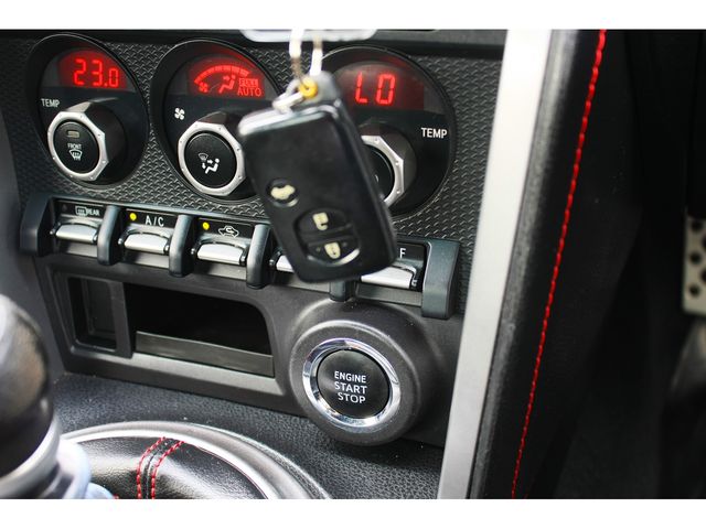 SUBARU BRZ 2012 Image 31