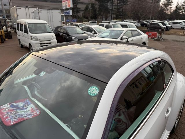 VOLKSWAGEN THE BEETL 2015 Image 31