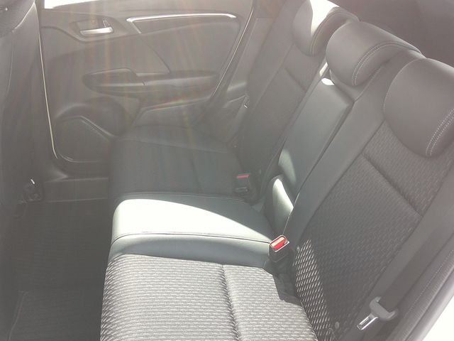 HONDA FIT HYBRID 2015 Image 31