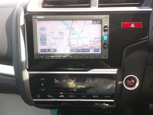 HONDA FIT HYBRID 2015 Image 31